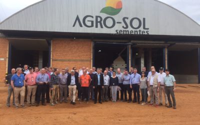 Agro-Sol recebe visita de grupo de franceses da InVivo